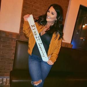 Meet your Posher, Ashton